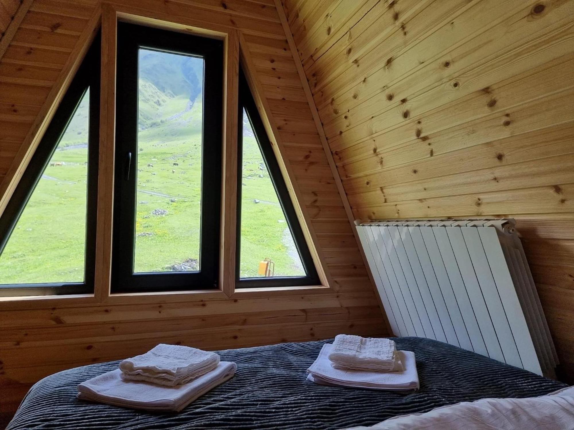 Memory Hut_Kazbegi Lägenhet Exteriör bild
